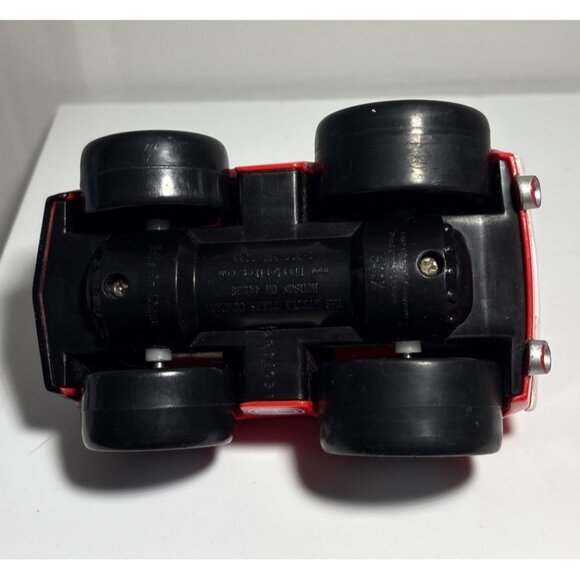 Little Tykes Spark Racerz 1969 Camaro SS Red Car - Picture 11 of 12